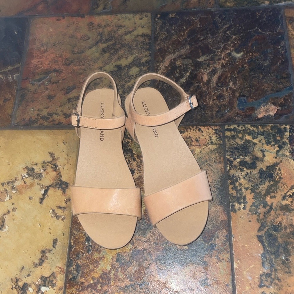 Lucky Brand Girls Beige Tan Ankle-Strap Sandals